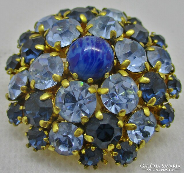 Beautiful antique brooch with blue stones