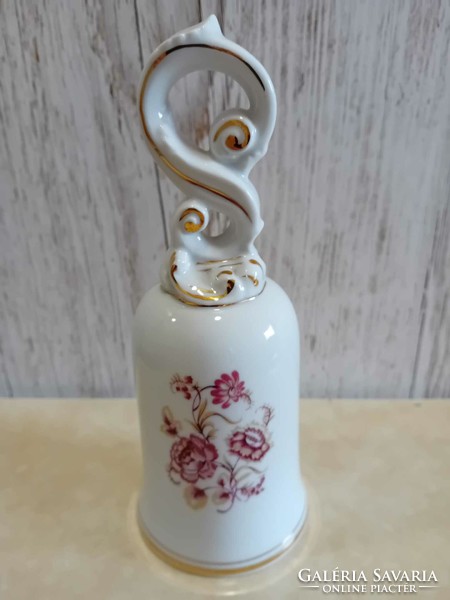 Bell of a rarer shape made of Ravenclaw porcelain