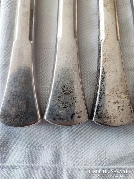 Angol fazonú ezüst kések