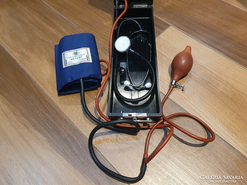 Retro medical device mercury sphygmomanometer works with periscope :) phonendoscope