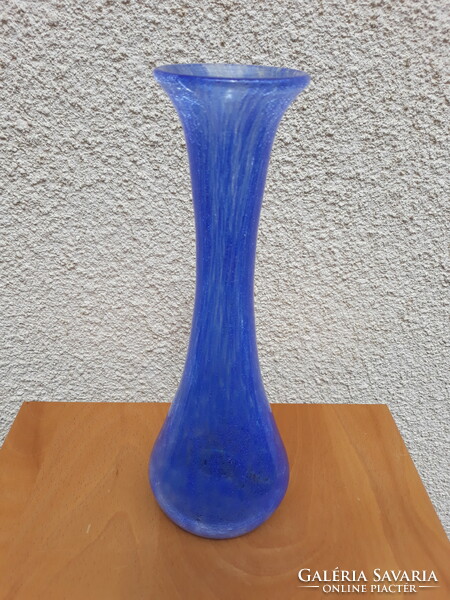 Karcsú királykék Karcagi fátyolüveg váza
