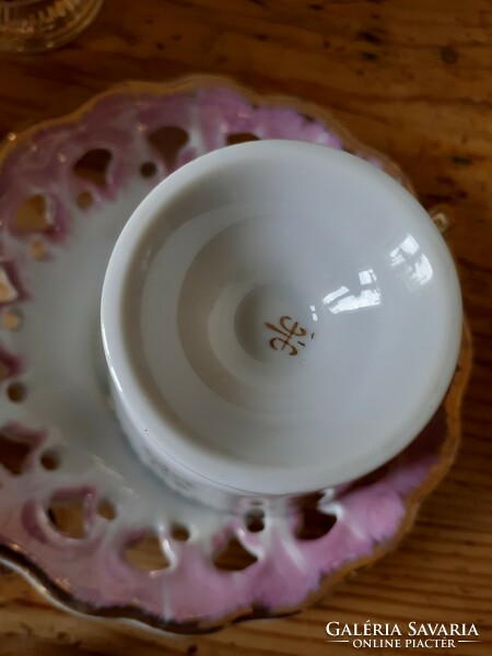 Porcelán kávéscsészék