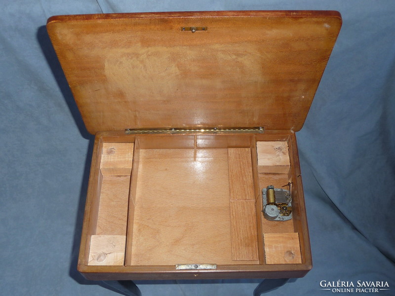 Old Italian music box inlaid table micro inlaid Italian row rento side table mini table
