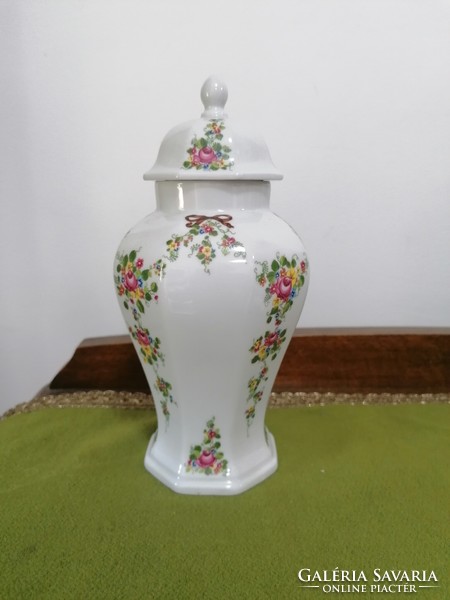 Német Lichte jelzésű porcelán urna váza