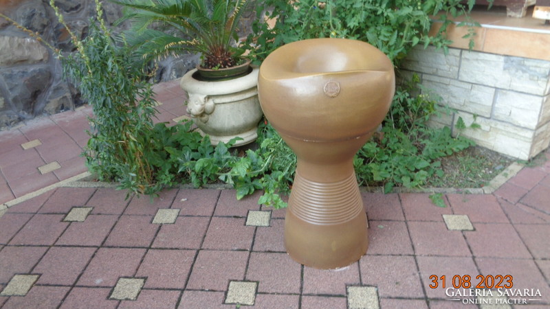 Zsolnay pyrogranite drinking fountain from the sixties, based on the design of András Sinkó, in good condition