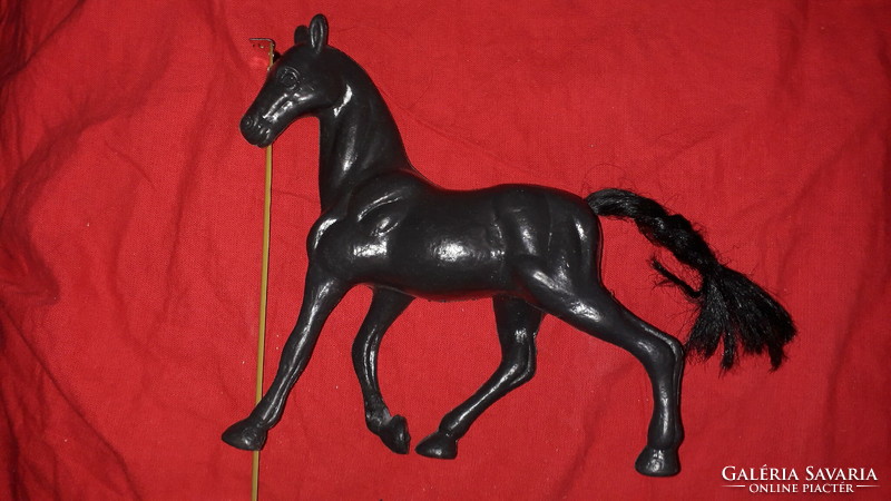 Retro traffic goods bazaar goods large rare hollow plastic injection molded toy horse 22 x 19 cm as shown in the pictures