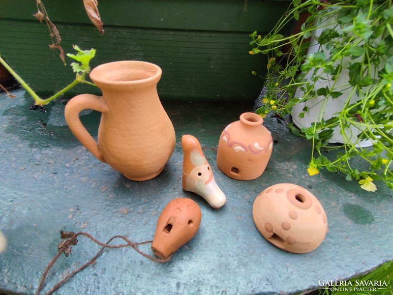 Mini ceramic jug, whistle