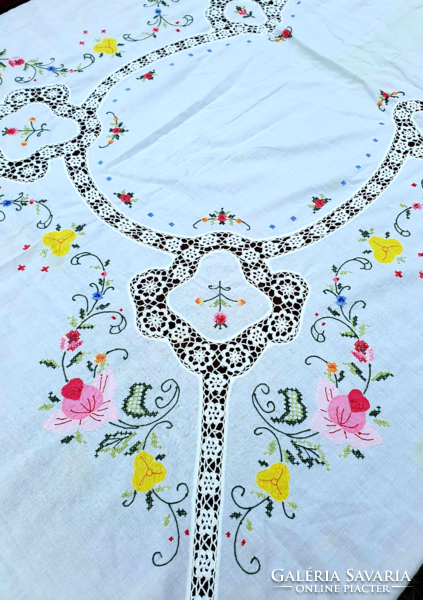 Huge embroidered dining table cloth