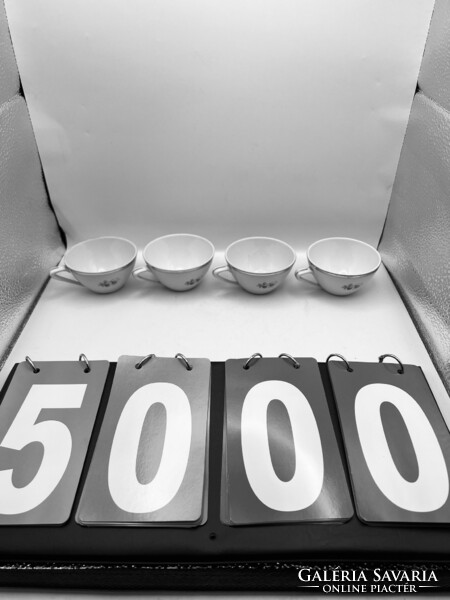 Hollóházi porcelán kávés csészék, 4 db, 4 x 7 cm. 5000