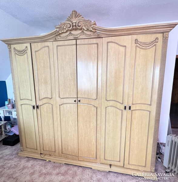 Neo-baroque style, large wardrobe.