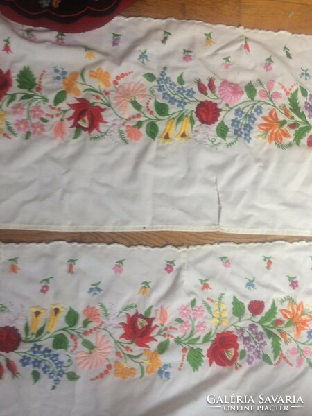 4 Matyó from Buzsáki, Kiskunhalas, I don't know, hand embroidery, needlework, very large tablecloth with flowers in one