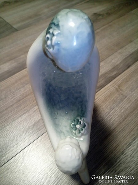 Ceramic mother with her child 25cm