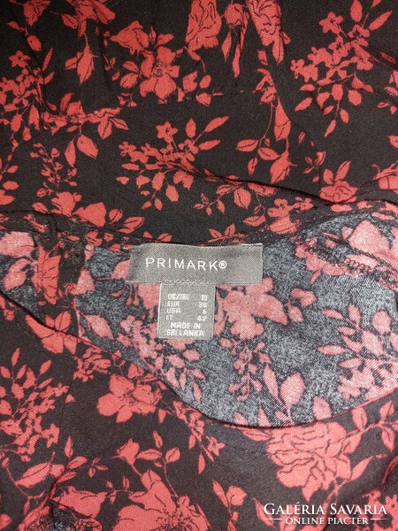 Primark m loose fit midi dress. Its color can be seen in the picture with the label. Bust: 48cm.