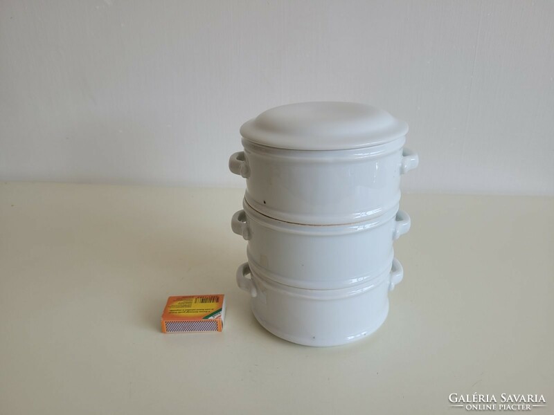 Old folk porcelain food barrel with small white coma food
