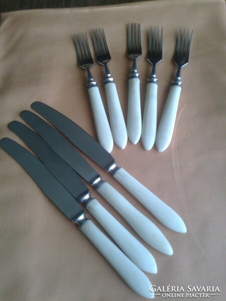 Art deco cutlery with bone handles - for four people