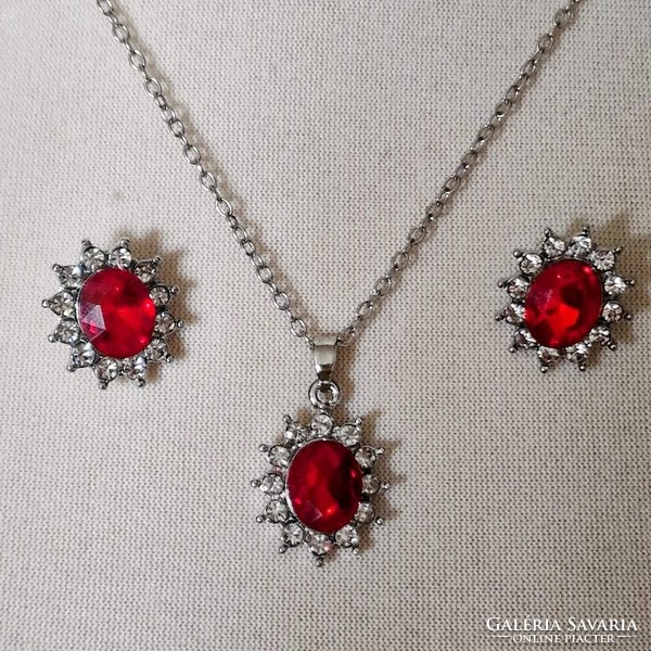 Wedding reason 12 - red with rhinestones, jewelry set: earrings + necklace