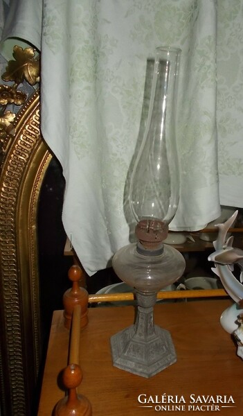 Nagyon öreg petróleum lámpa