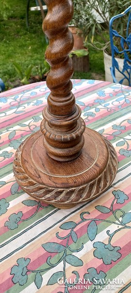 Wooden turned flower stand