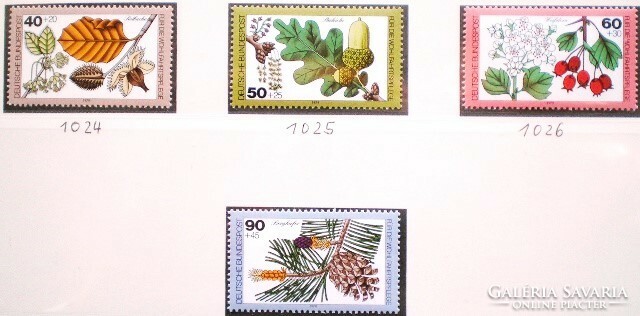 N1024-7 / Germany 1979 public welfare : forest fruits and nuts stamp series postal clean block of four