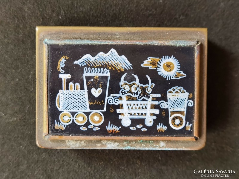 Bronze match holder with train decoration decorated with fire enamel