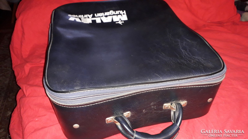 Régi MALÉV beszálló sötétkék RITKÁBB TÁSKA bőrönd utazó táska egyterű a képek szerint