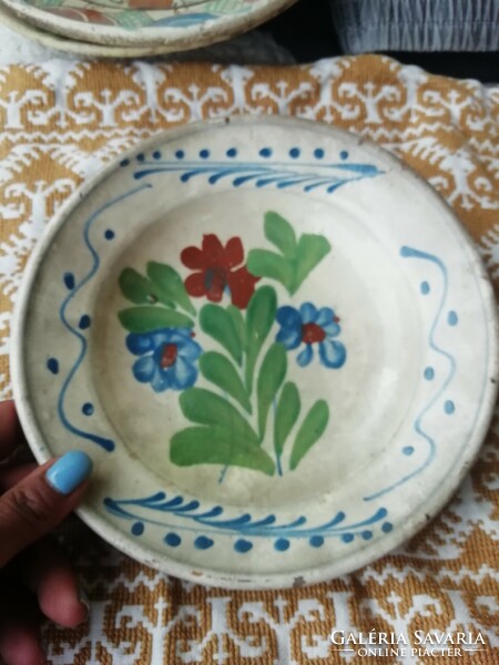 Old folk earthenware plate Transylvanian turda 1.