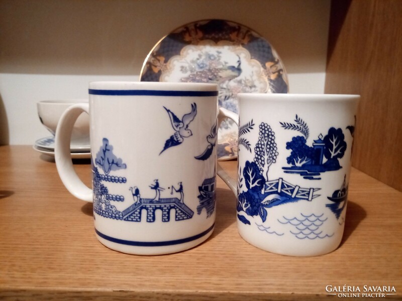2 English tea cups 9x7 cm, 10x 8 cm xx