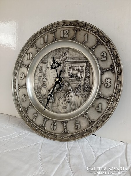 Tin plate, zinn wall clock
