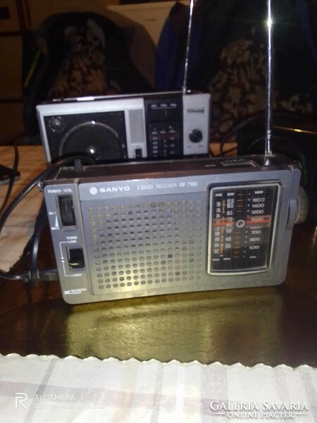 3-Drb retro bag radio