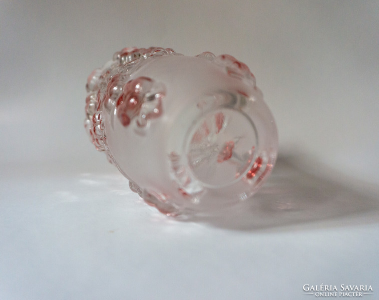 Lenyűgöző Vintage német Walther Glas "Carmen" rose üveg váza, domború virágmintával!