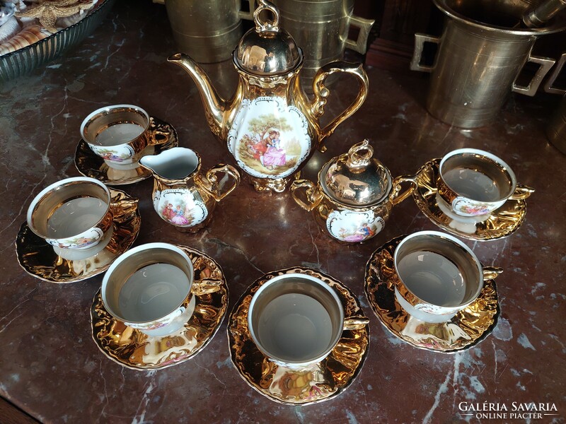 Gold-plated baroque patterned porcelain set of 9 pieces