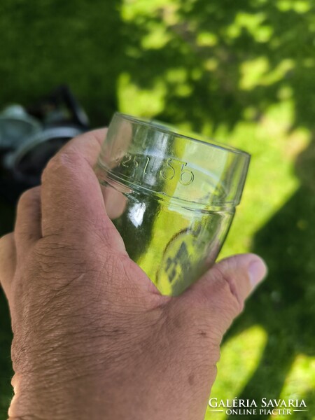Csizma alakú italos pohár eladó!