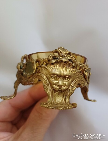 Antik Ékszertartó Vésett Üveg Aranyozott Réz Oroszlános Reneszánsz stílusú XIX.sz. Ritkaság