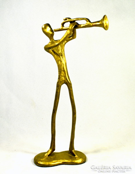 Jazz musician - trumpeter .... Massive copper statue in modern style!