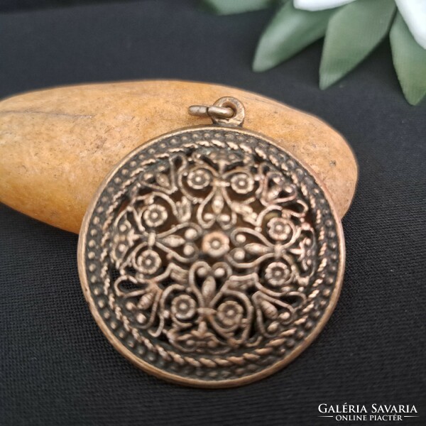 Copper craftsman pendant 4 cm