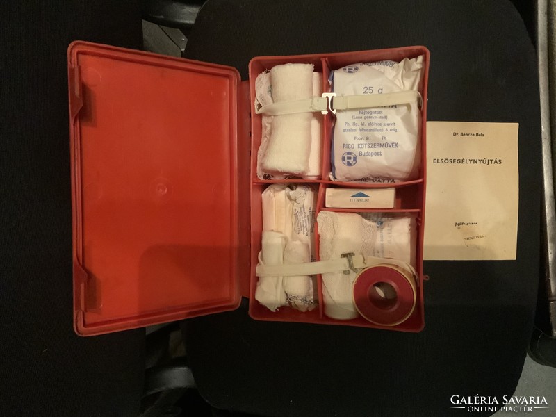 1987 first aid box