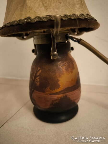 Old small table light (galle' tip)