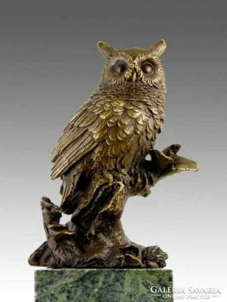 Owl bronze statue (797)