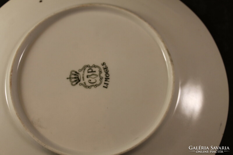Limoges porcelain decorative plate 144