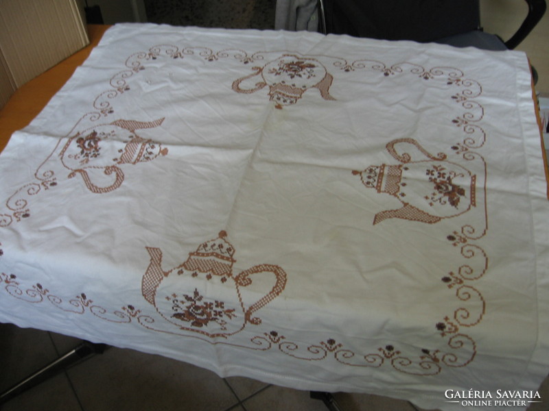 Cross stitch jug pattern tablecloth