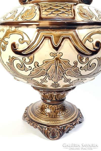 Beautiful antique majolica vase