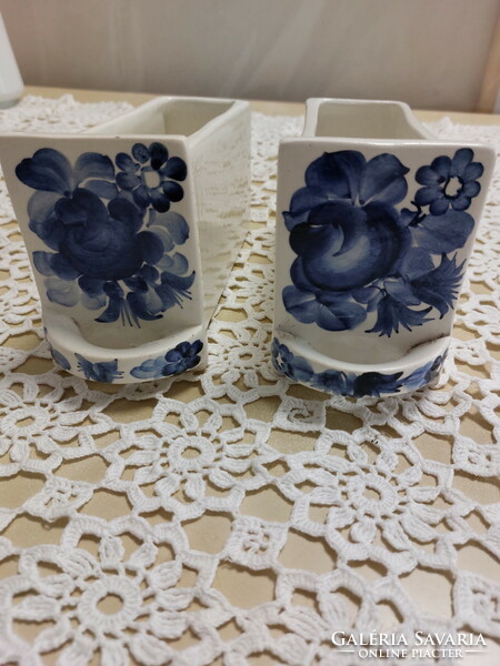 Fűszeres porcelán fiókok, kék virág mintával, 2db