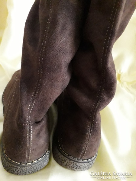 Brown suede hemmed soft-soled slip-on boots 38 new, beautiful product