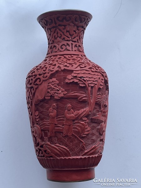 A very beautiful Chinese cinnabar, meticulously carved vase.