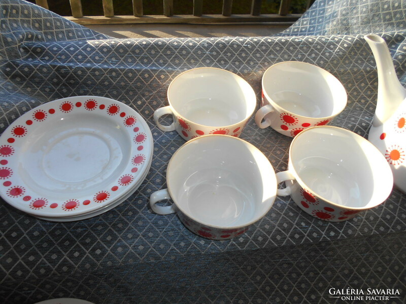 Retro lowland sundial in red patterned porcelain with markings 4 cups + 3 bowls + tea jug