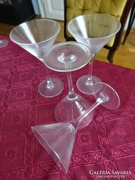 Cocktail glass with stem, height 16 cm. Four pieces. He has!