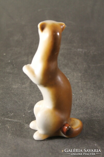 Art deco weasel with small glaze defects 151