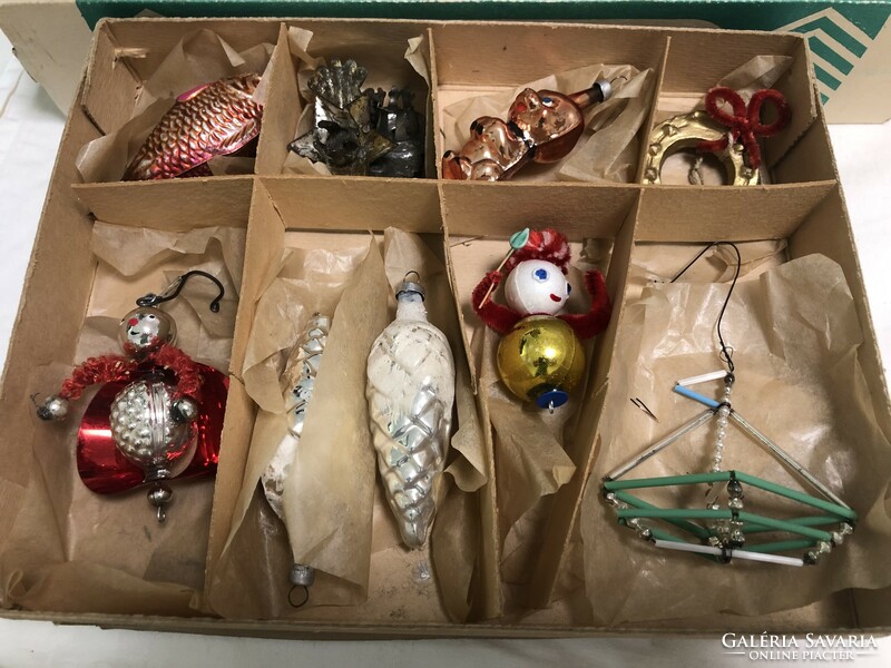 Antik, régi karácsonyfadísz csomag 10 db dobozban (katica, Gablonzi hajó, kutyus...)