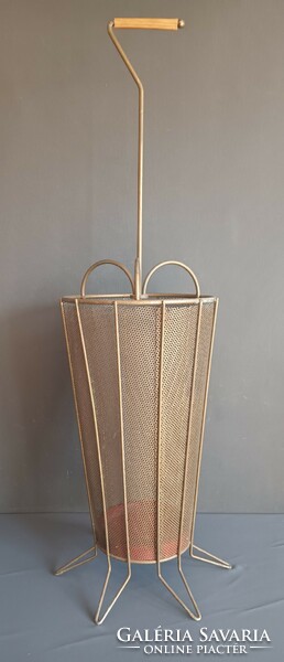 Art Deco Mathieu Matégot stílusában perforált  esernyőtartó,  bambusz fogantyúval. Alkudható.