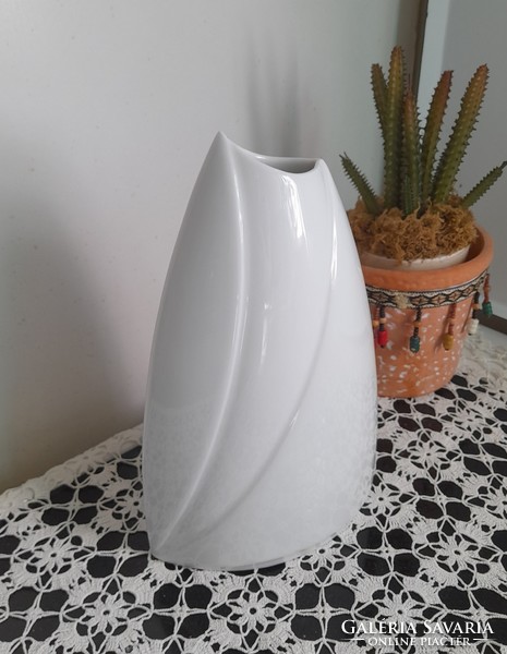 German hustchenreuther harm deco vase